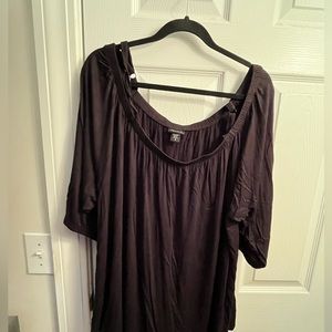 Black blouse with straps, or wear it off the shoulder